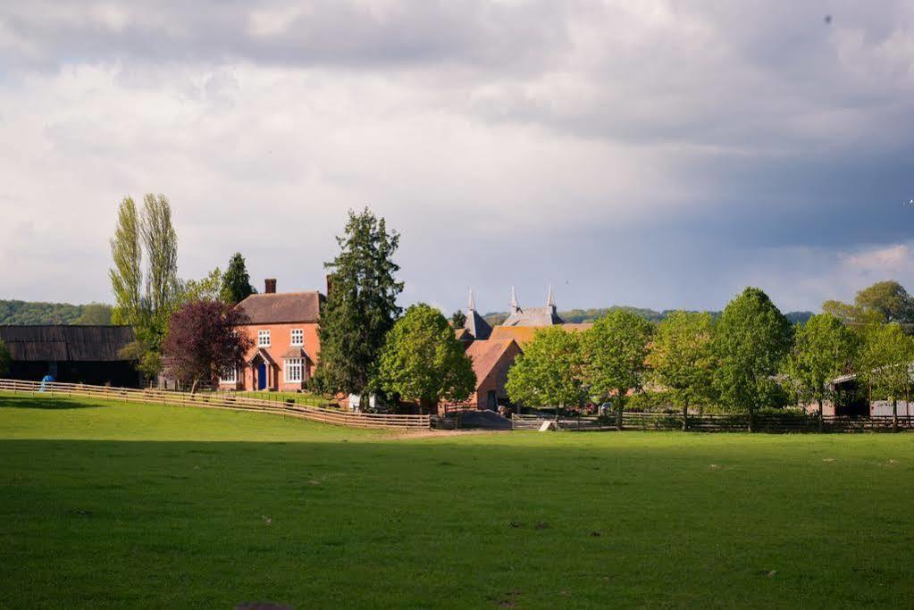Huntlands Farm *